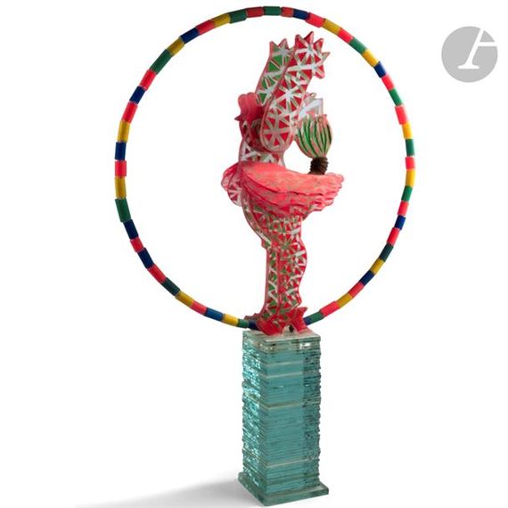 Nana Sculpture in cut