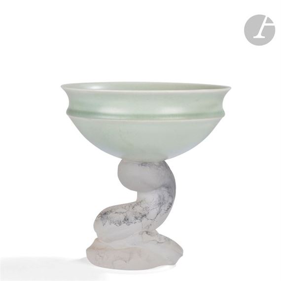 Bowl composed of a twisted base in slightly bluish pâte de cristal, topped by a celadon porcelain vessel - Georges Stahl