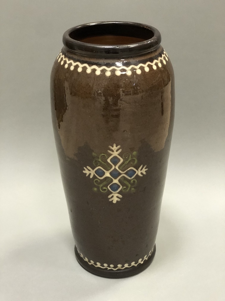 Artwork by Niklavs Nils, vase, Made of ceramic