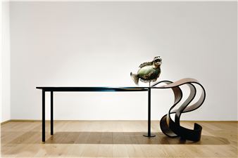 Unique secretary “only dead fish go with the flow” - Julia Hanzl