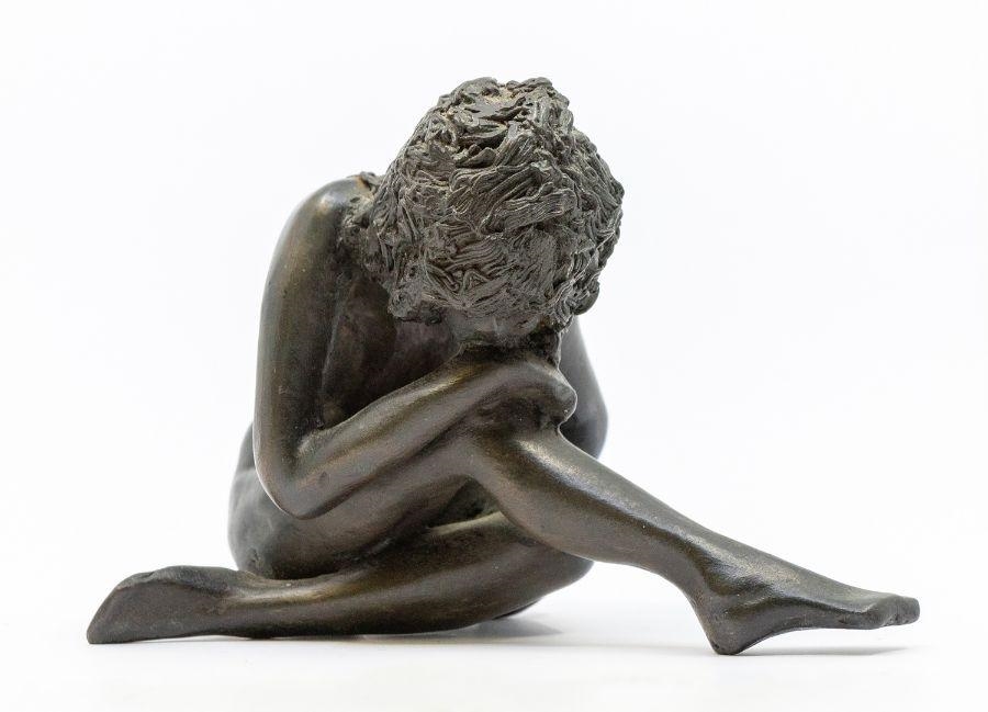 Sue Riley | A laying lady (20th Century) | MutualArt