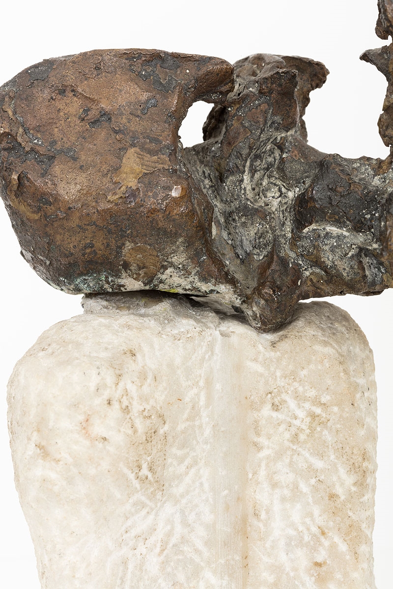 Artwork by Alina Szapocznikow, Mały brąz, 1965-1966, Made of bronze, marble