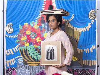 A New Photography Fair Bets on Classics and AI