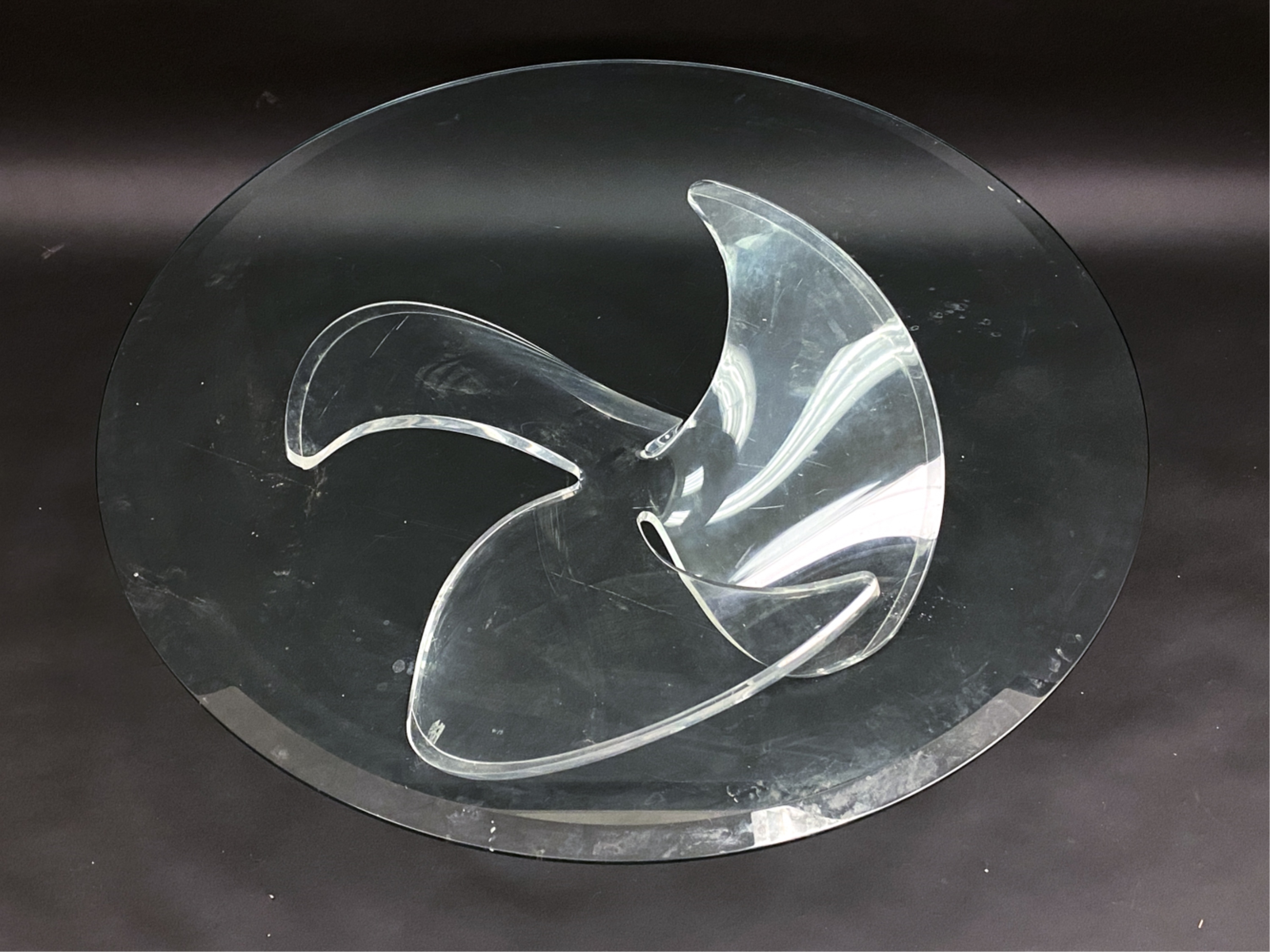 Knut Hesterberg | VINTAGE LUCITE PROPELLER COFFEE TABLE | MutualArt