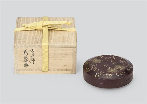 Bansho Hashimura | Incense container with design of pine cones and ...