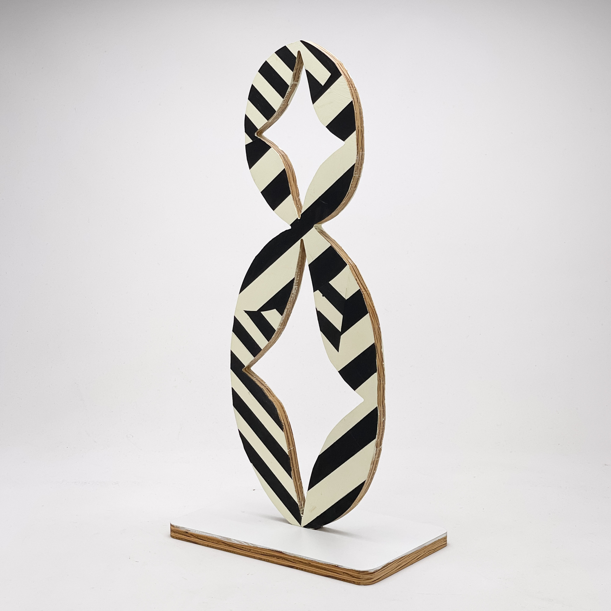 Artwork by William Lachance, Jaunt Forma, 29, Made of paint, wood