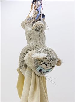 Liz Magor: Style - Susan Hobbs Gallery