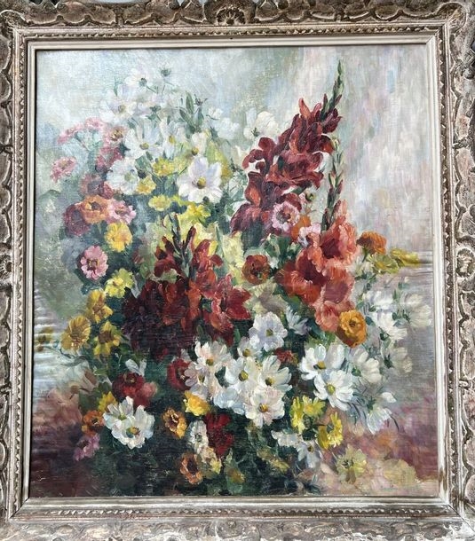 Suzanne Rivet | Bouquet of flowers | MutualArt