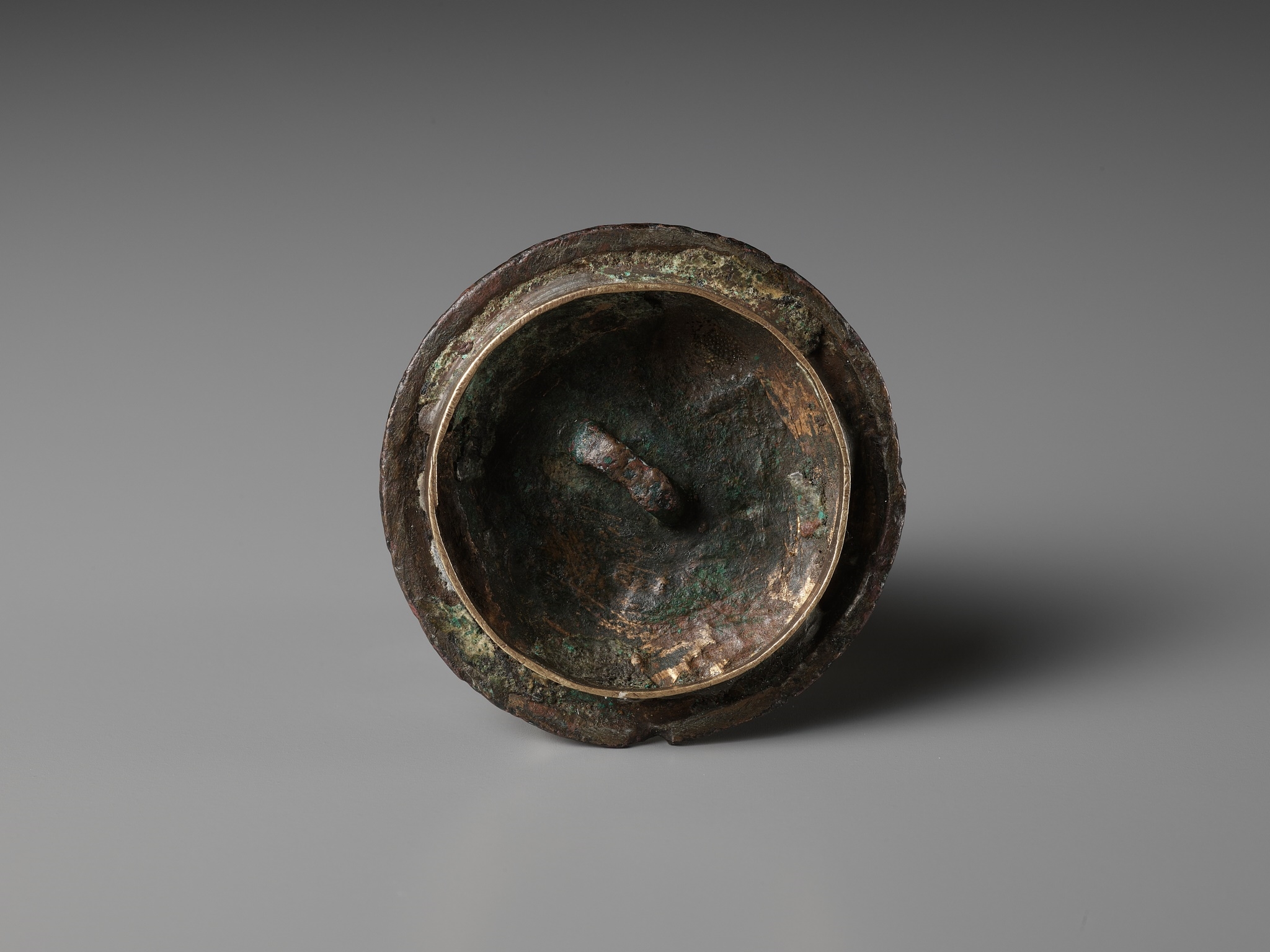 龍置物，古銅製，鎮宅，辟邪，緣起物，重約1300克。 东汉铜辟邪,