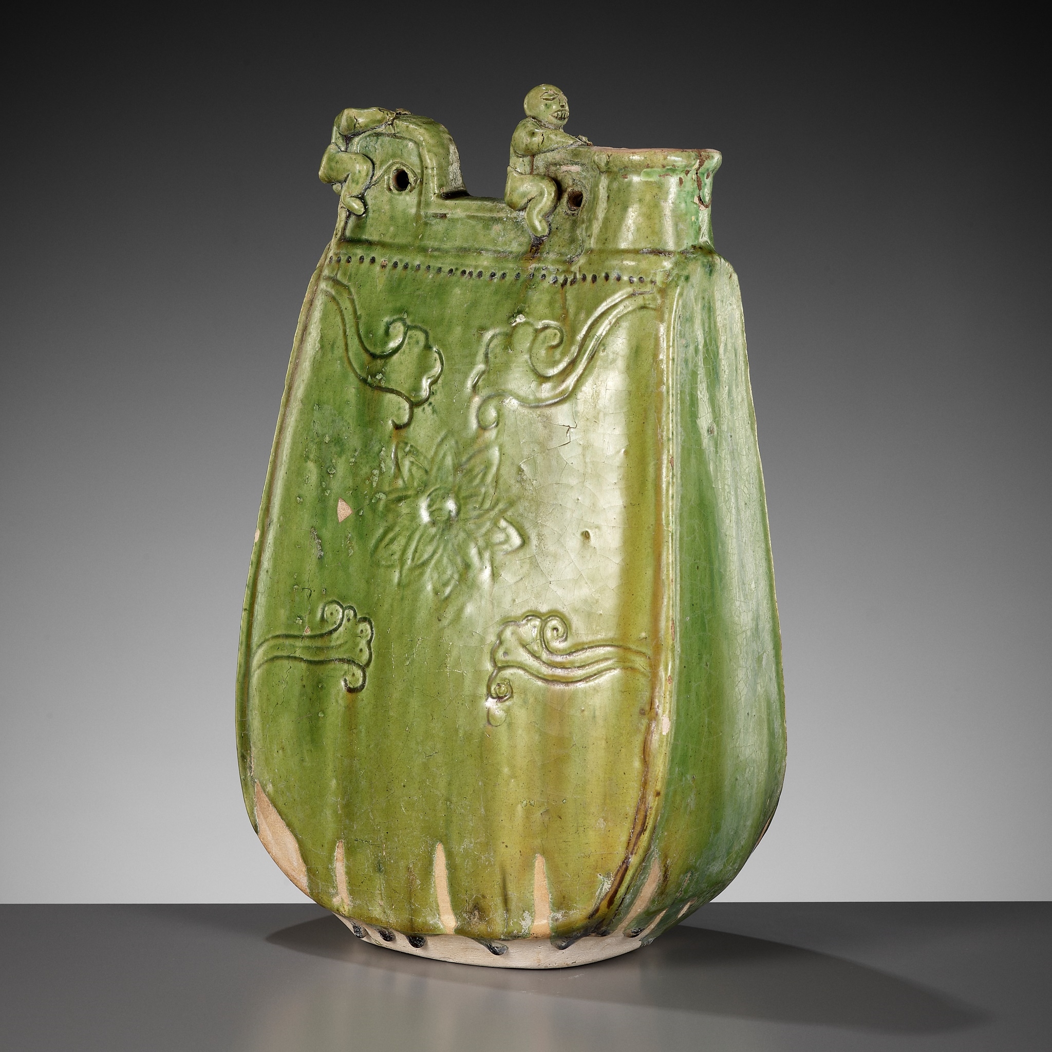 遼代綠釉陶壺