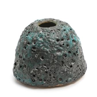 Vase, decorated with thick green-blackish glaze with craters - Gurli Elbækgaard