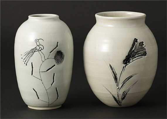 Shin Fujihira | vase with design of line-engraved bird and