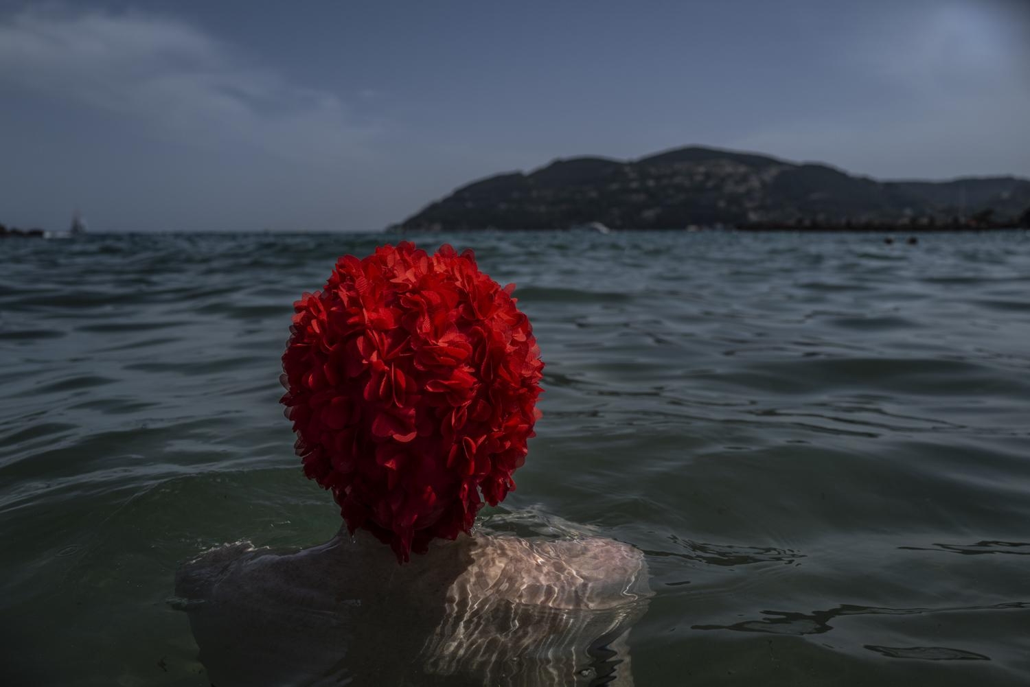 Jacque Rupp | Red Petals (2022) | MutualArt