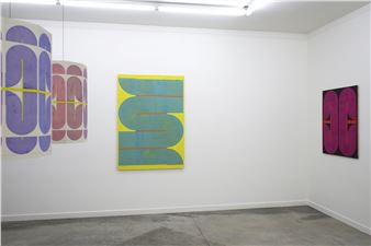 Elise Ferguson: Plaza - Romer Young Gallery