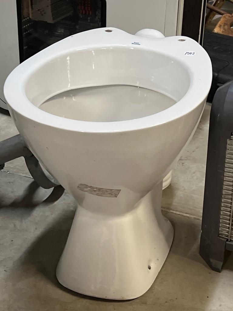 Royal Doulton ROYAL DOULTON TOILET BOWL MutualArt