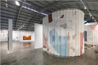 Linhas Tortas - Mendes Wood DM, São Paulo (Barra Funda)