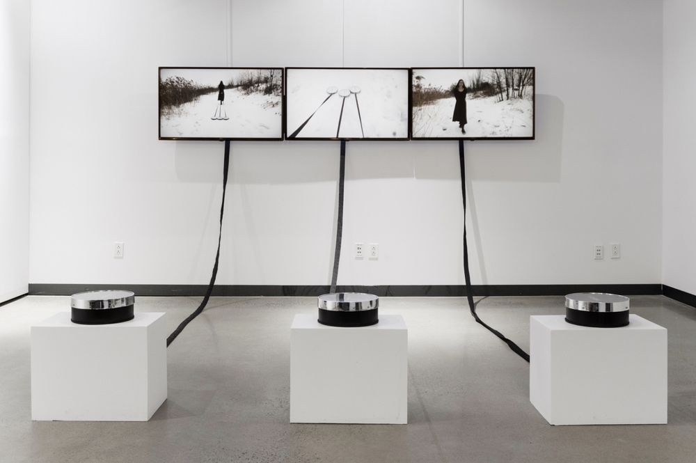 Echos of Iran: A WomXn's Tribute at Duran Contemporain