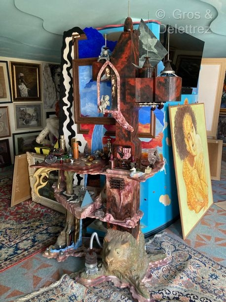 Zarkhan Catilo | Fantastic console | MutualArt