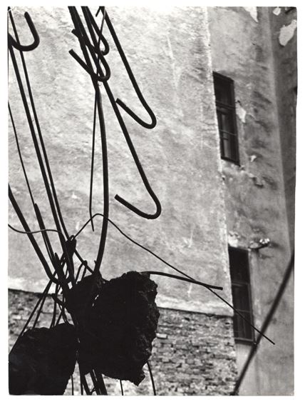 ANSWEARING FROM THE SERIES WOUNDED CITY by Vilém Reichmann, 1946-1947