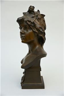 lady bust - Henri Jacobs
