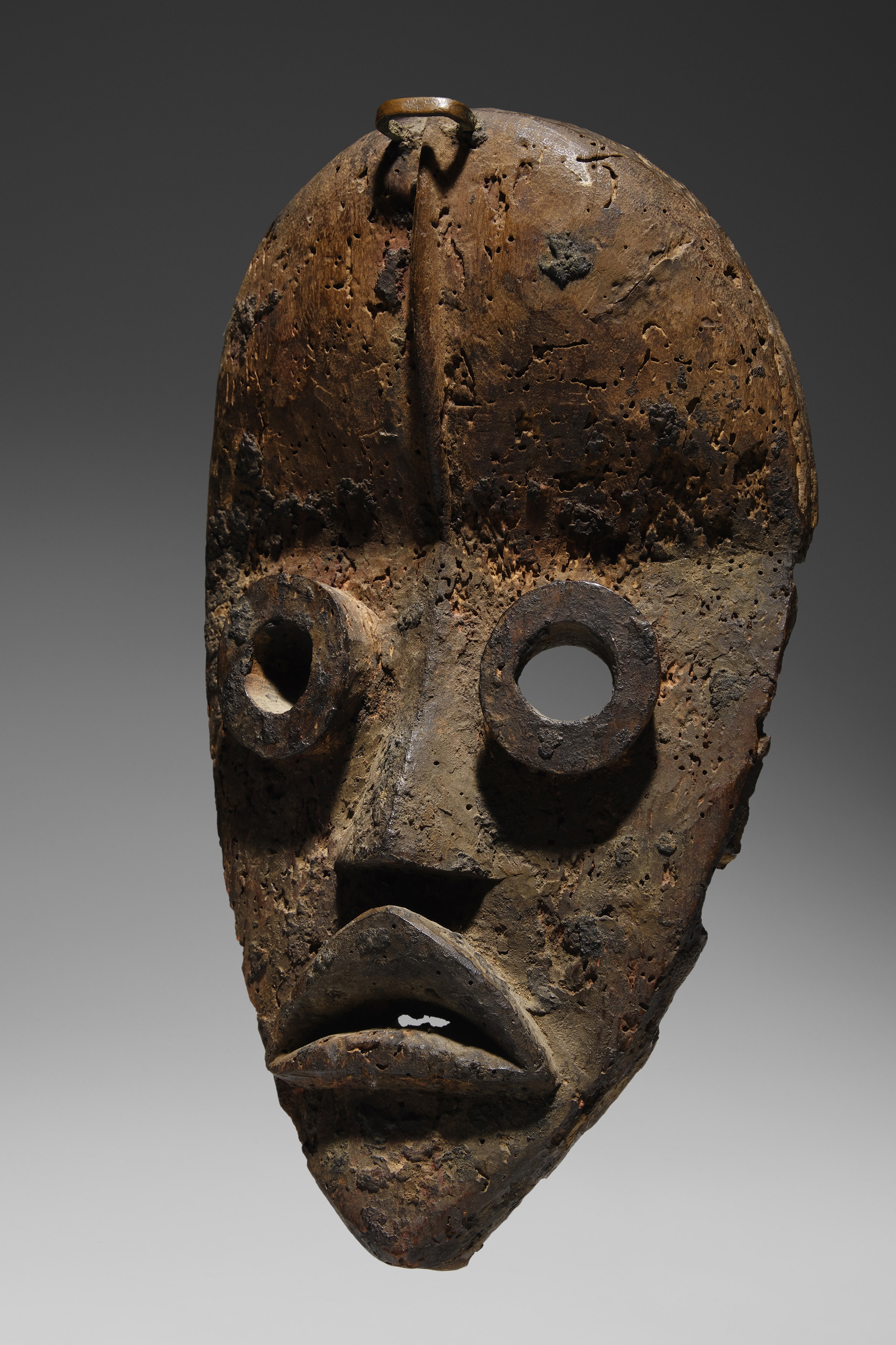 African School | Dan Mask | MutualArt