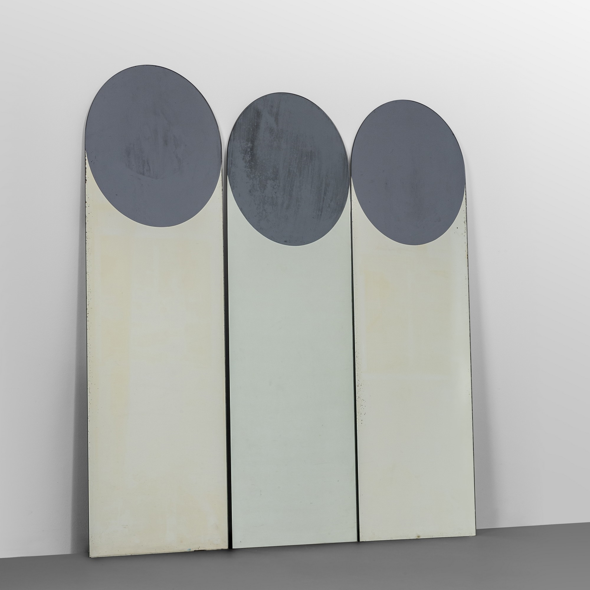 Tre specchi 'Meteora mod.3180'.