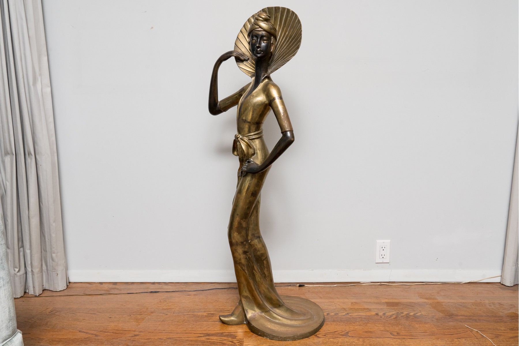 Art Deco School, 20th Century | French Art Deco Raymond L. Rivoire 48 ...