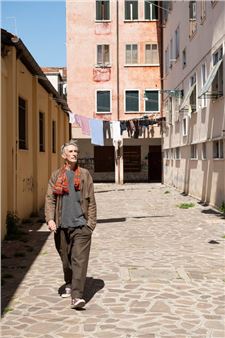 2023 Wolf­gang Hahn Prize: Fran­cis Alÿs - Museum Ludwig, Cologne