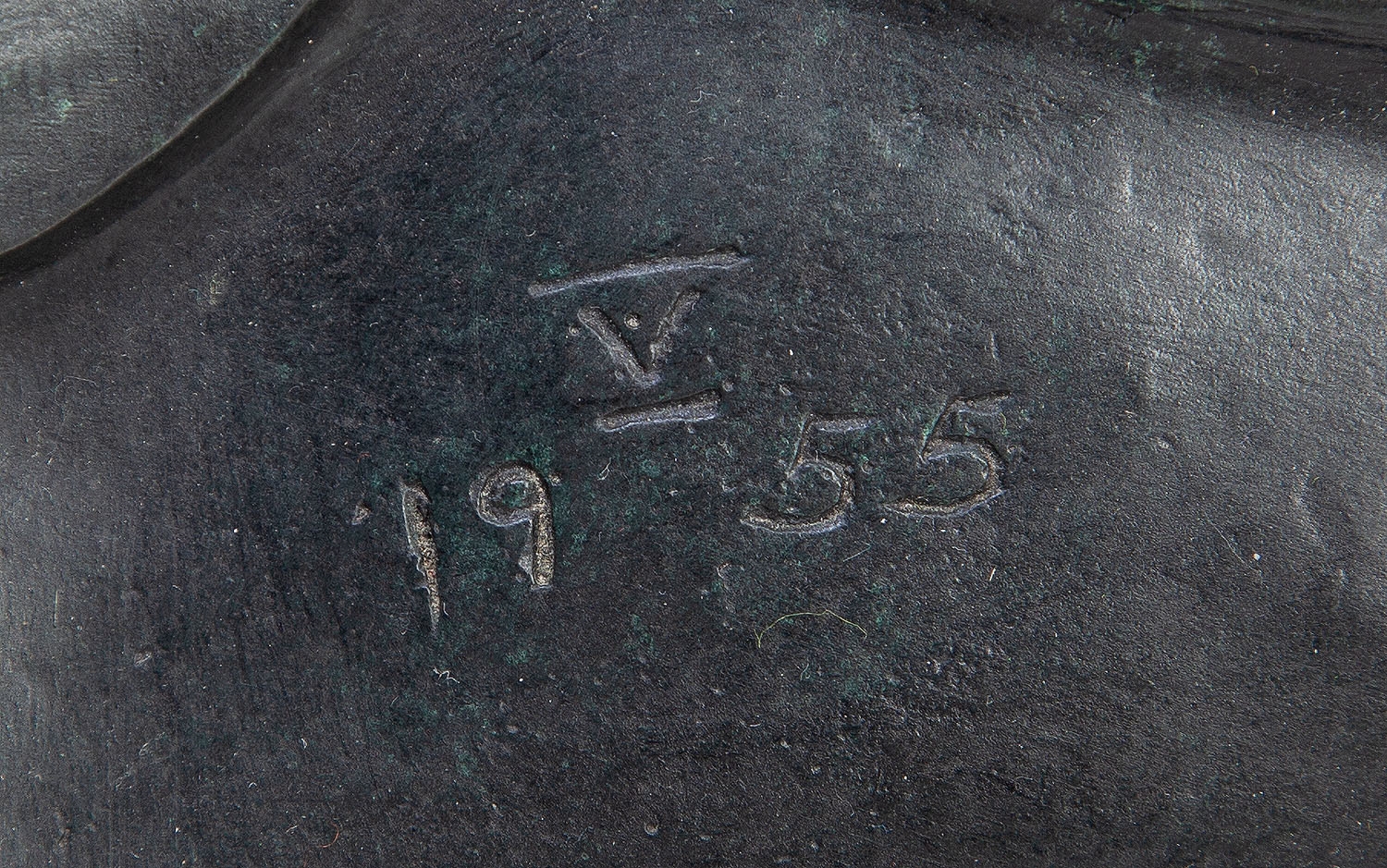 Artwork by Stanislaw Szukalski, Bust of the general Tadeusz Bor-Komorowski, Made of patinated bronze