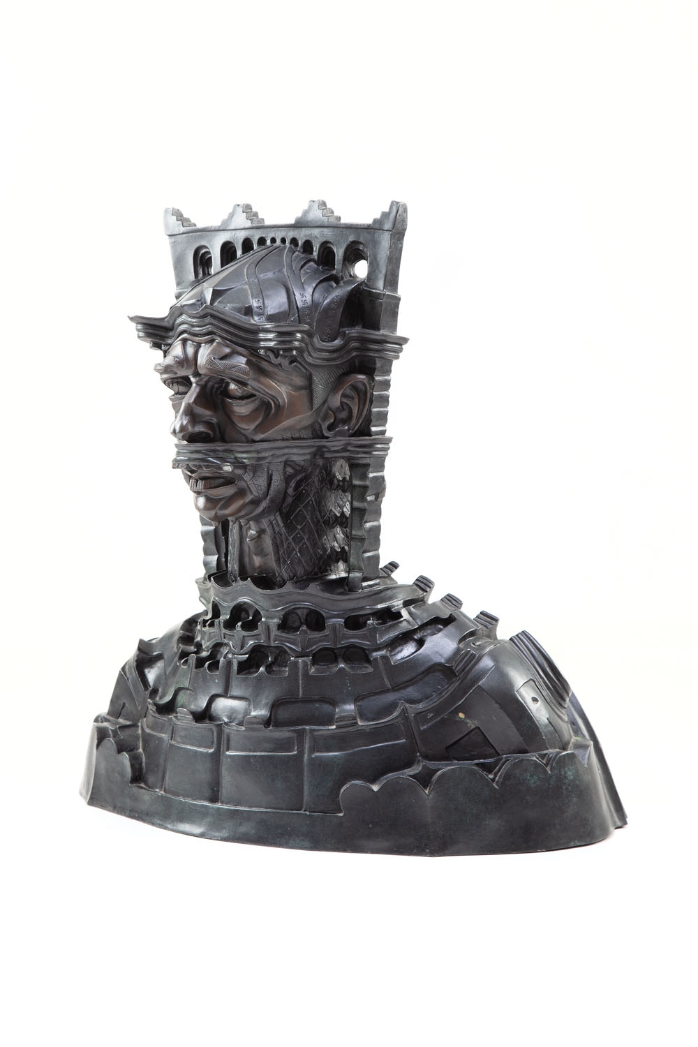 Artwork by Stanislaw Szukalski, Bust of the general Tadeusz Bor-Komorowski, Made of patinated bronze