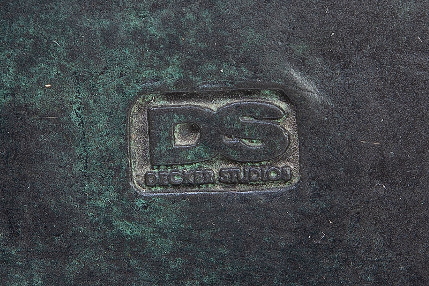 Artwork by Stanislaw Szukalski, Bust of the general Tadeusz Bor-Komorowski, Made of patinated bronze