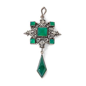 ARTS & CRAFTS PENDANT, CIRCA 1960 - Sybil Dunlop