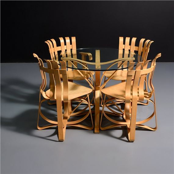 Frank Gehry | Frank Gehry FACE OFF Table & 4 HAT TRICK Chairs | MutualArt