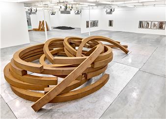 Bernar Venet: Gravity - Ceysson & Bénétière, Wandhaff