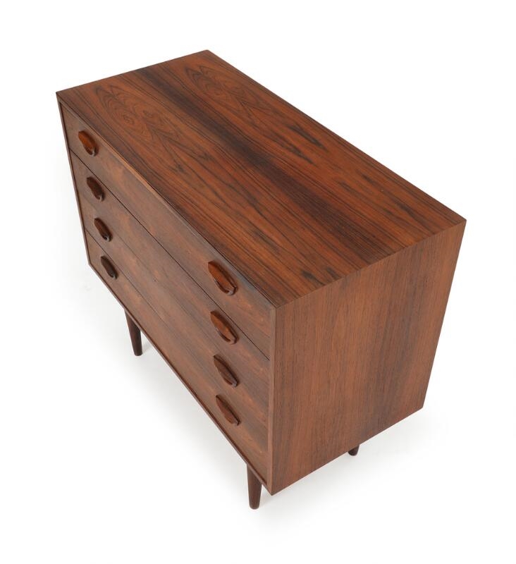Kai Kristiansen A chest of drawers mounted on tapering legs (1929