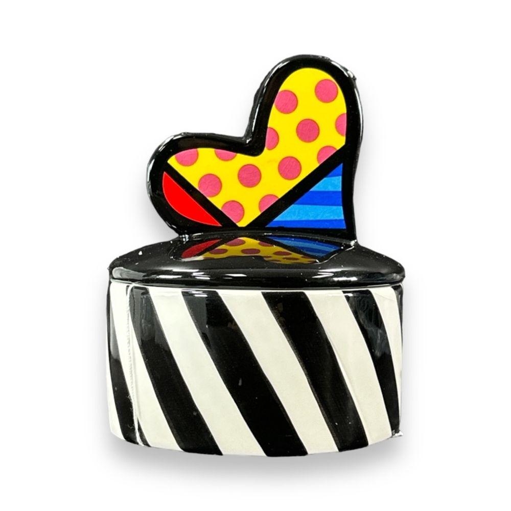 Romero Britto | 2 Romero Britto Porcelain Heart Trinket Boxes. | MutualArt