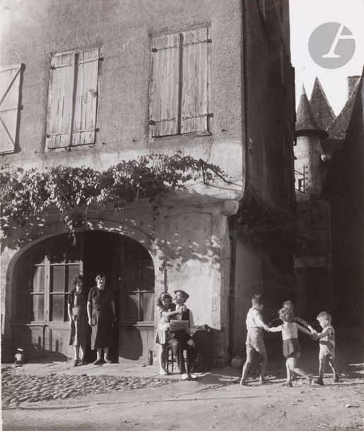 Saint-Céré, 1947. by Robert Doisneau, 1947