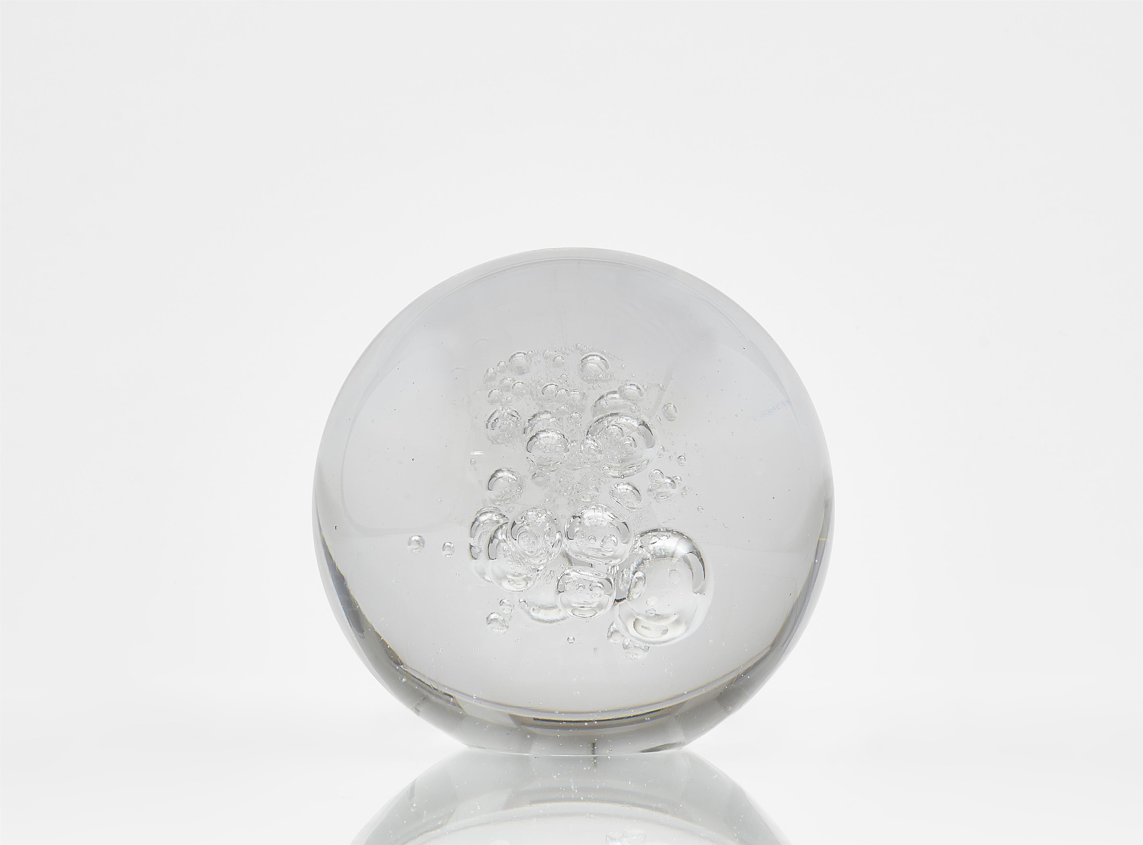 Alfredo Barbini A large glass sphere Vetreria Alfredo Barbini, Murano