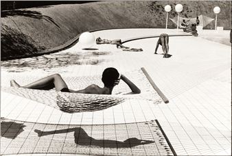 MARTINE FRANCK (1938–2012)
Le Brusc, South of France 1976 - Martine Franck