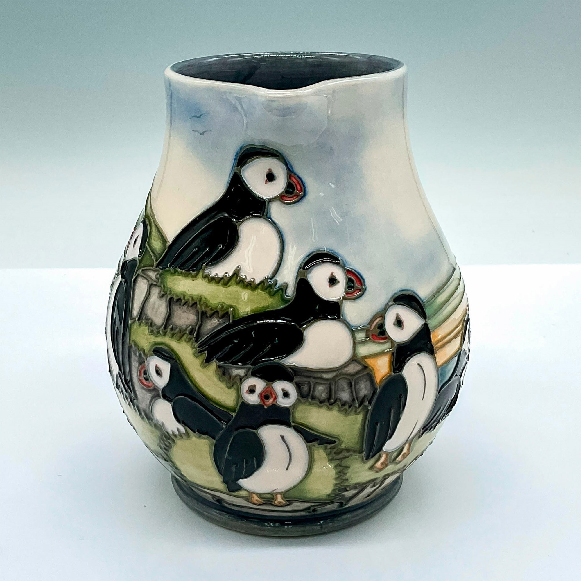 Moorcroft Moorcroft Pottery Puffins Jug (1997) MutualArt