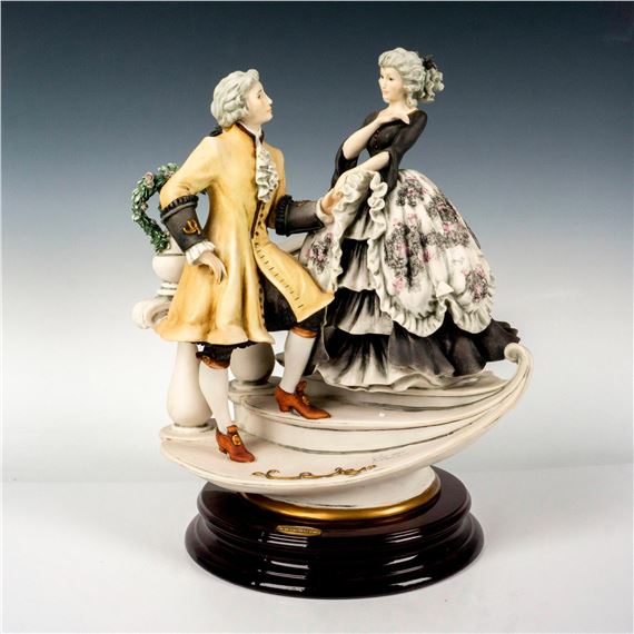 Florence Giuseppe Armani Figurine, Gallant Approach by Giuseppe Armani, 1998