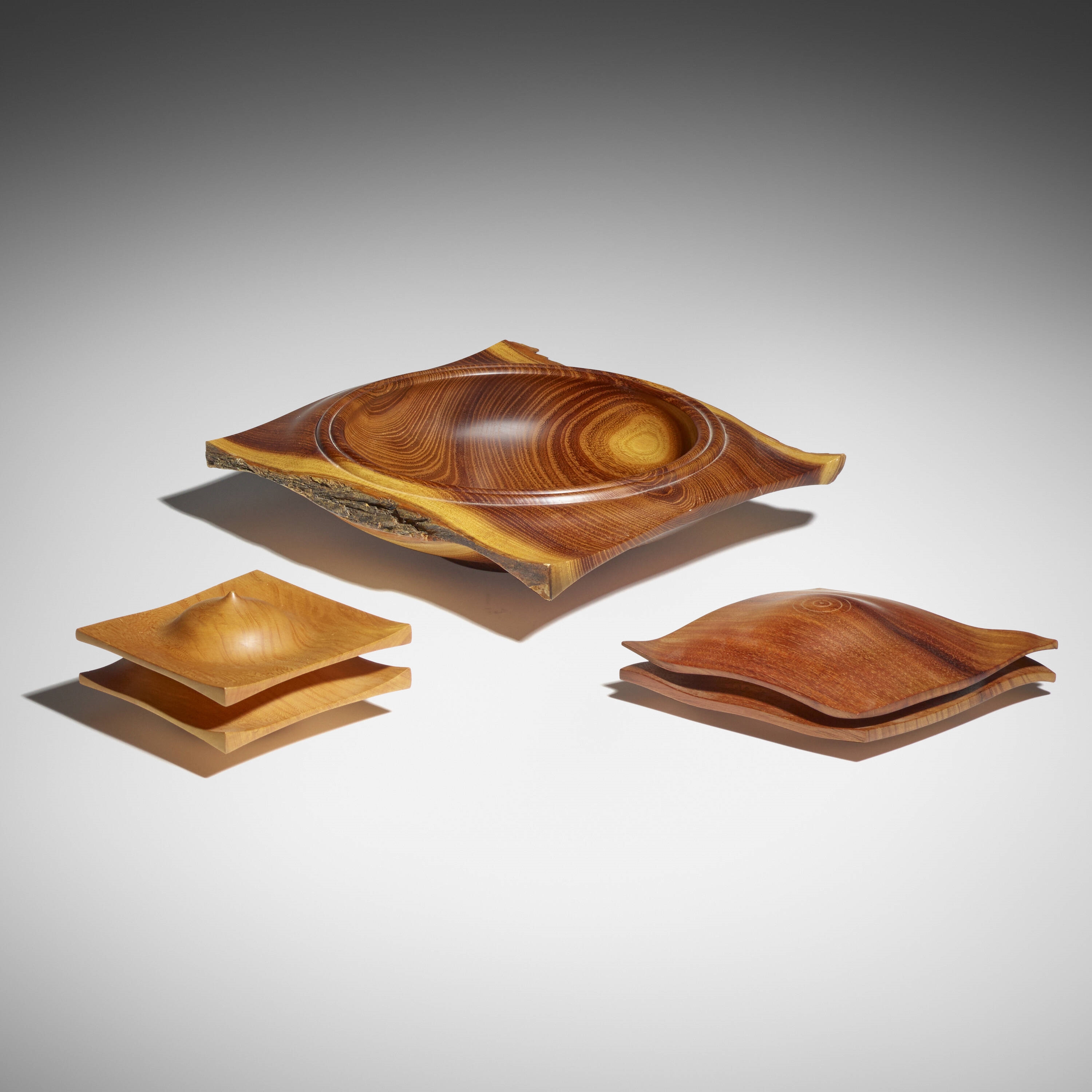 Vic Wood | Bowl and two boxes | MutualArt