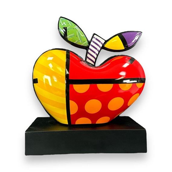 Gus Gus Figurine Collection By Romero Britto