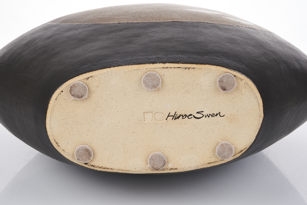 Artwork by Hiroe Swen, Large Ikebana Vase, Made of slab and coil built stoneware of shouldered form