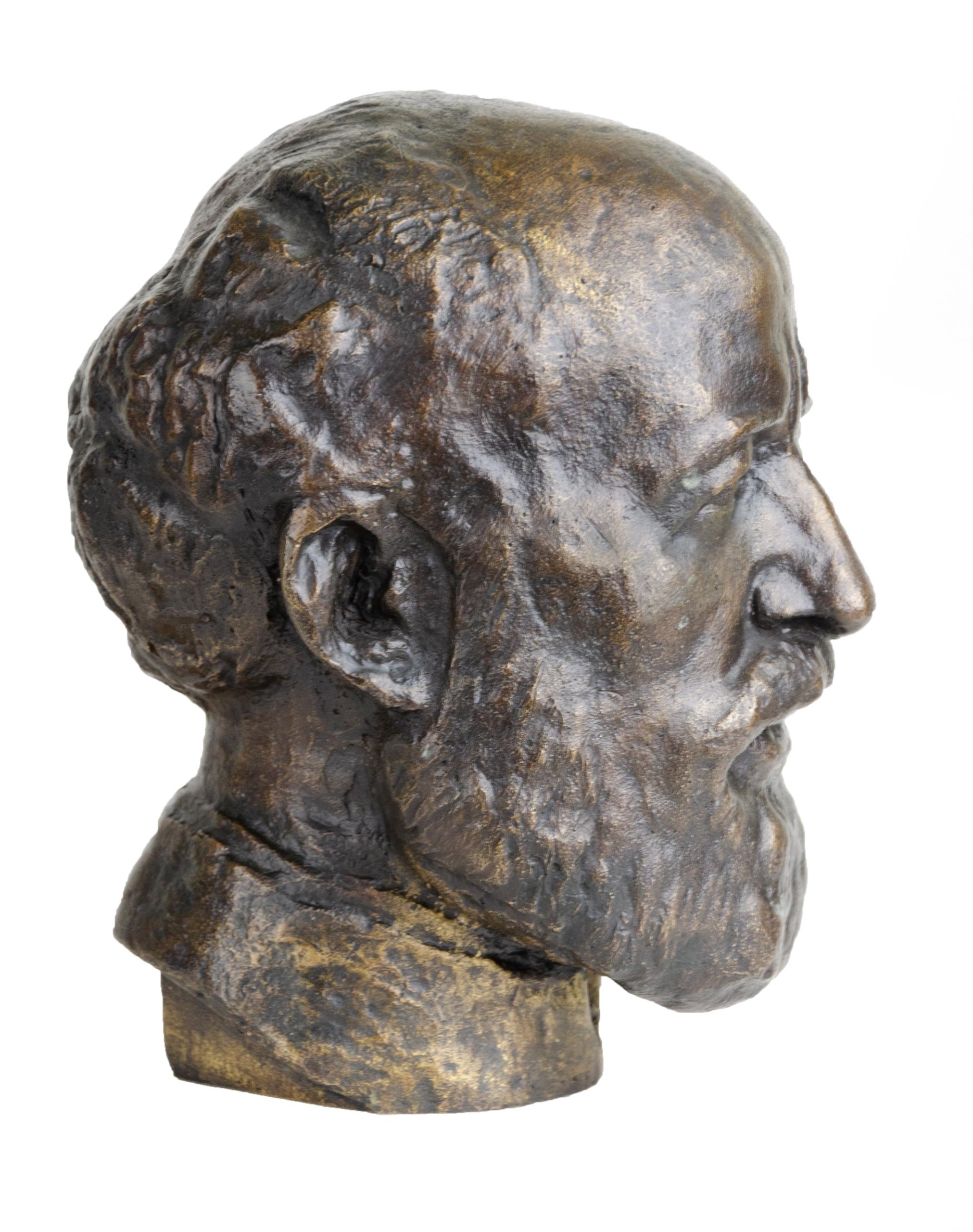 Artwork by Vasos Falireas, Archbishop Makarios III, Made of bronze with black patina