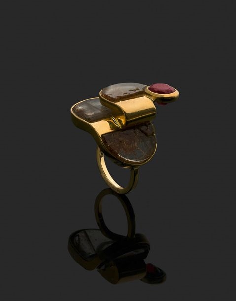 Artwork by Jean Vendome, Vitrail, Made of Yellow gold