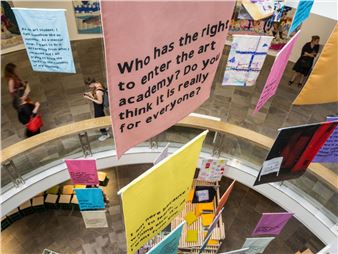 Documenta Finding Committee Resigns En Masse