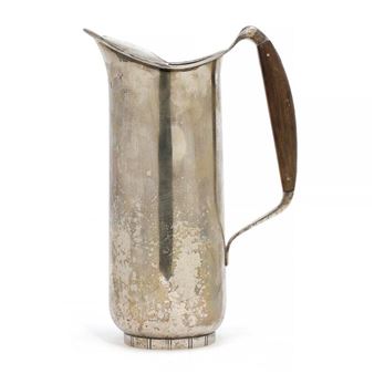 A sterling silver cocktail pitcher with rosewood handle - Axel Salomonsen