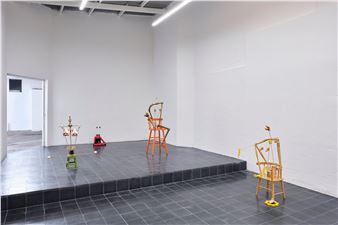 Elizabeth Englander: Eminem Buddhism, Vol 2 - Gaga, Guadalajara