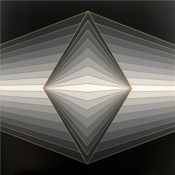 Gray gradient II by Izabela Kozłowska, 2023